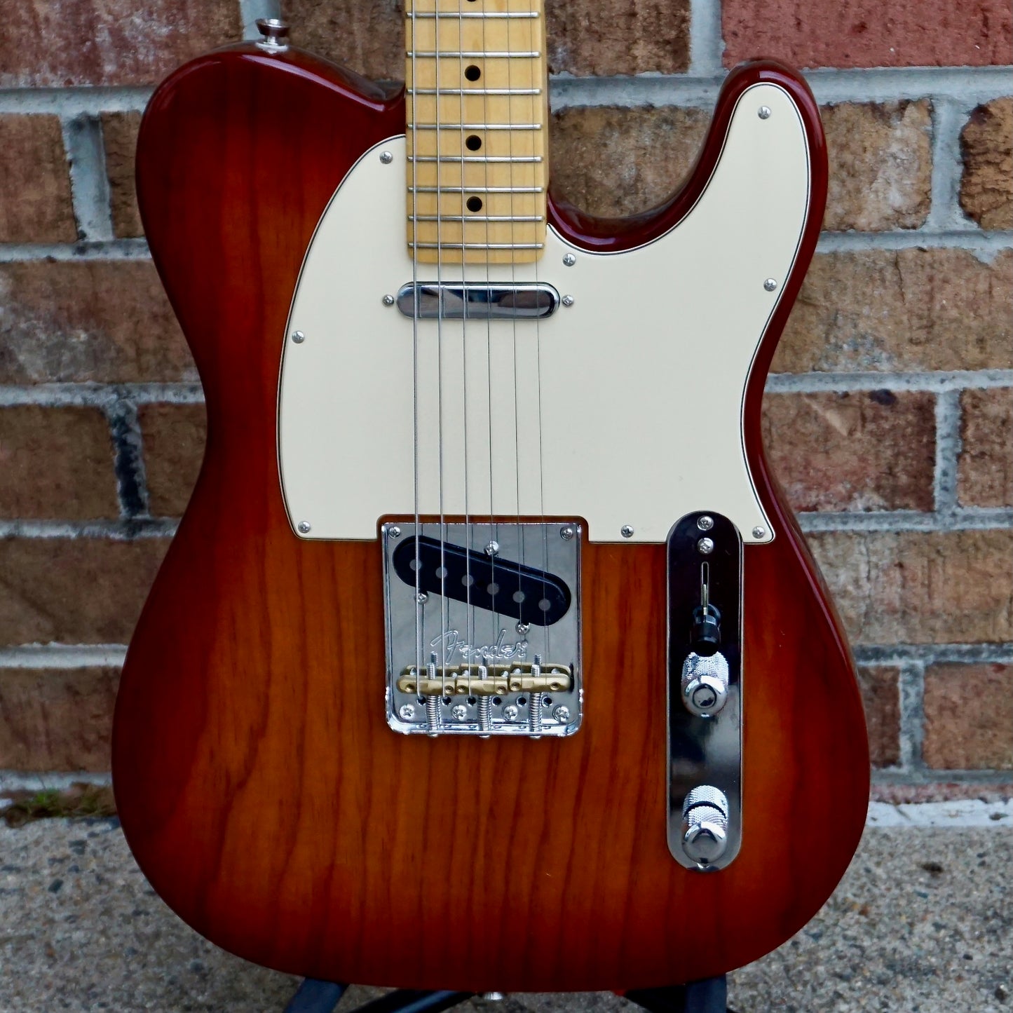 Fender American Professional II Telecaster Maple Fingerboard Sienna Sunburst