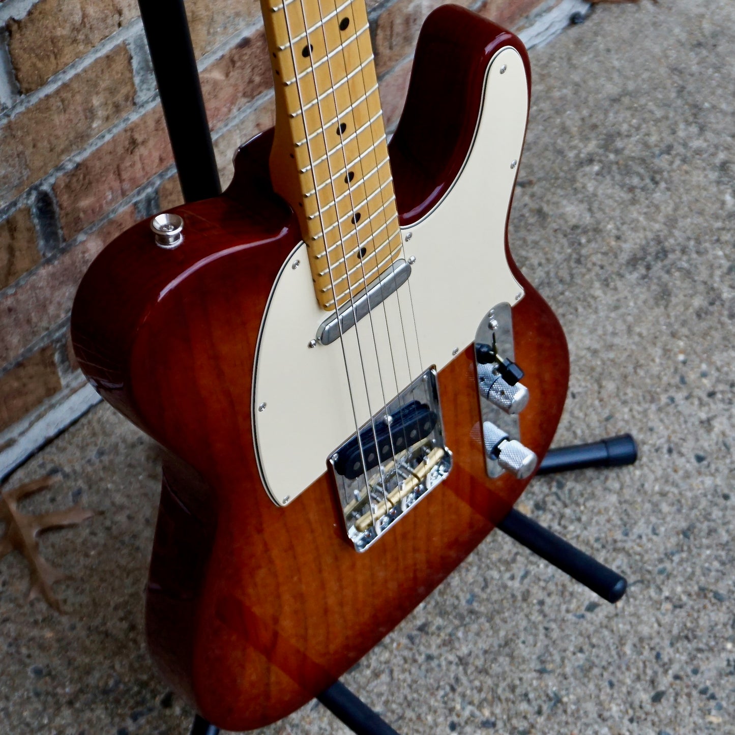 Fender American Professional II Telecaster Maple Fingerboard Sienna Sunburst