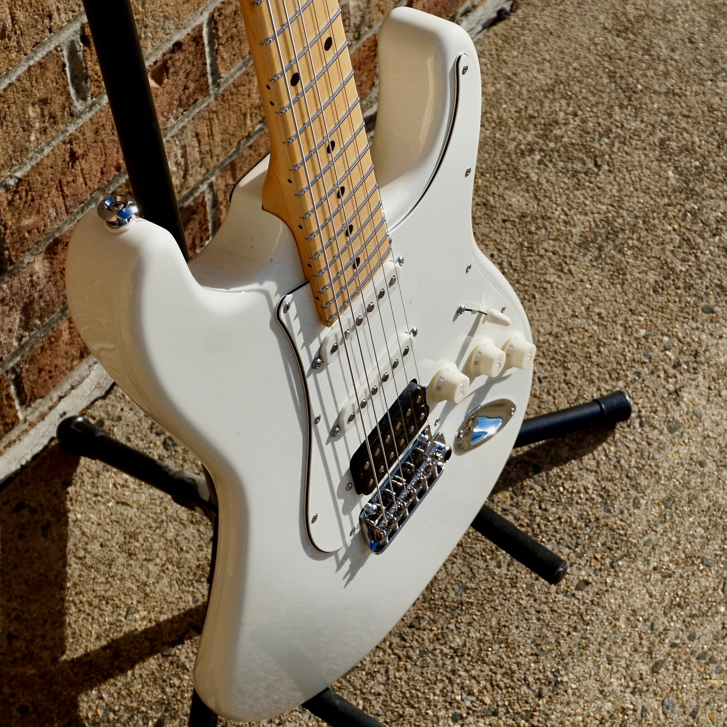 Suhr Classic S Maple HSS Olympic White