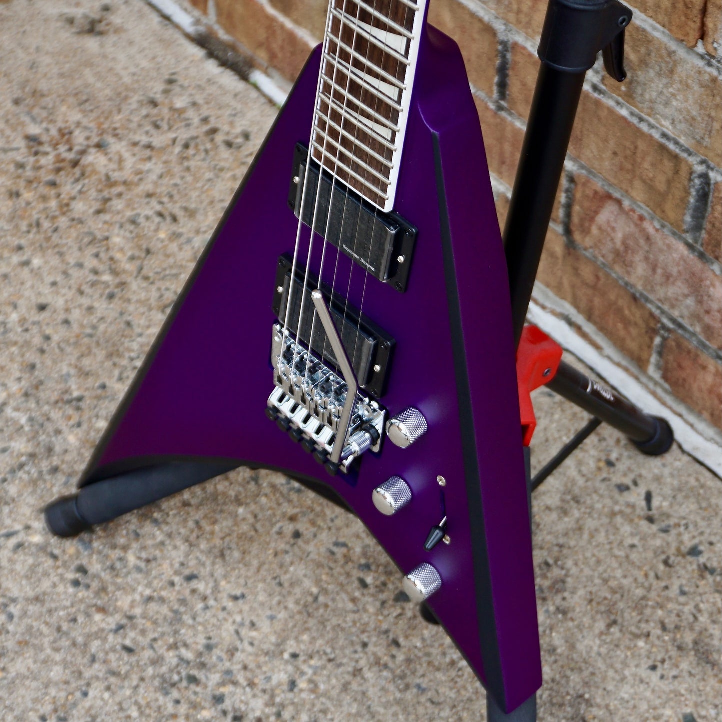 Jackson X Series Rhoads RRX24 Laurel Fingerboard Purple Metallic with Black Bevels