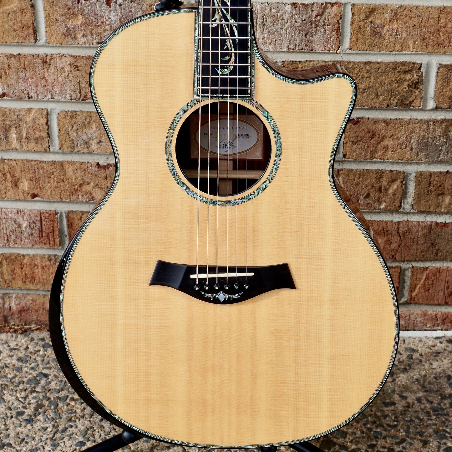Taylor PS14-ce Adirondack // Honduran Rosewood