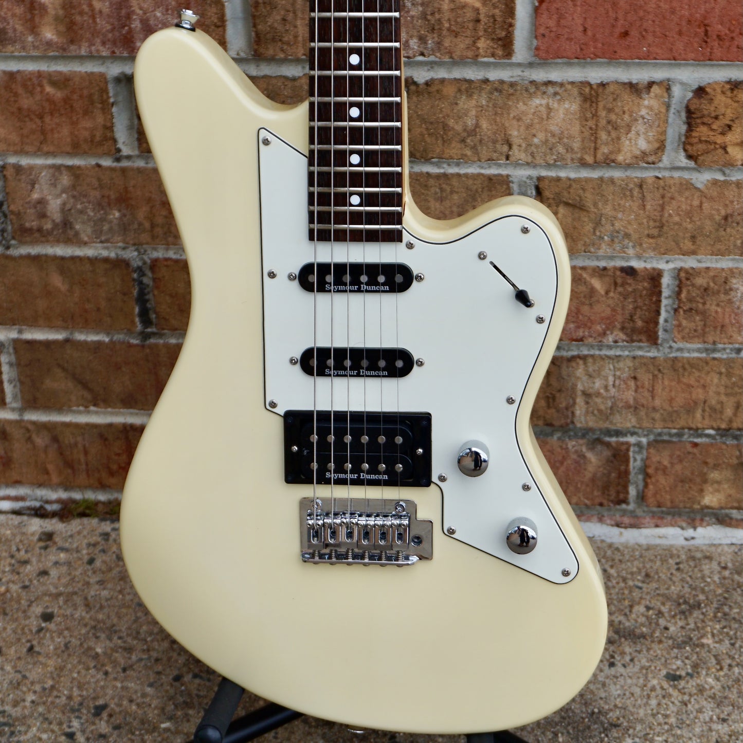 Charvel Surfcaster Ivory 2005