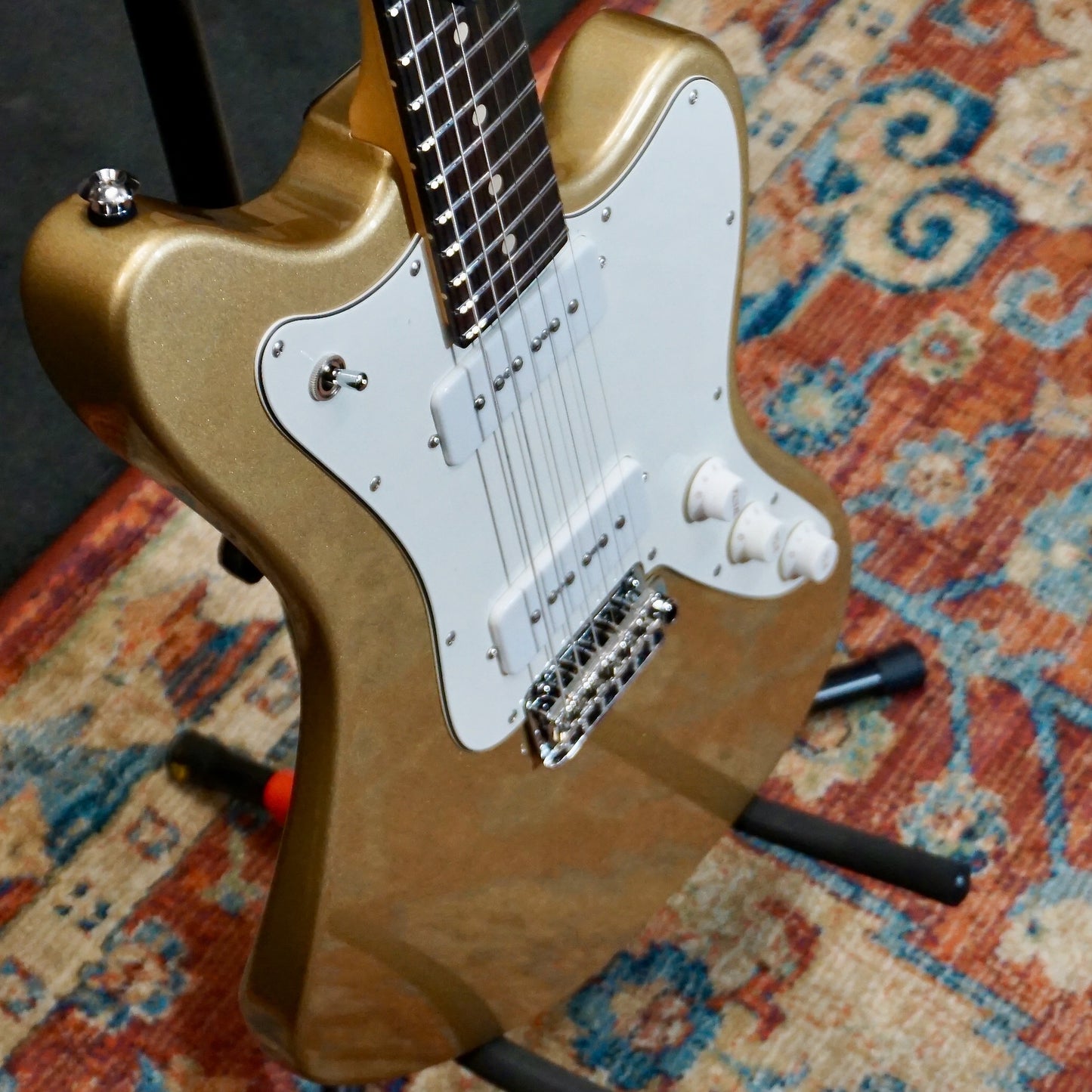 Suhr Classic JM Gold