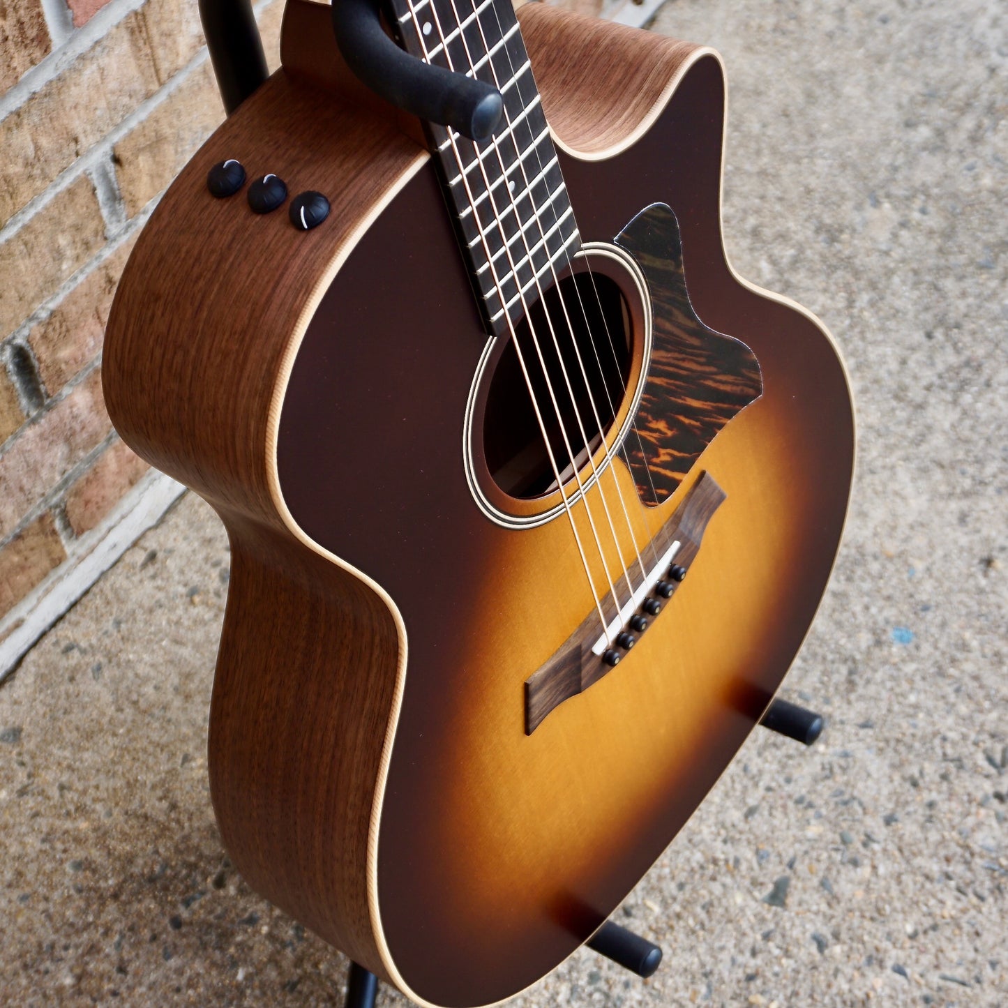 Taylor 50th Anniversary AD14ce-SB LTD