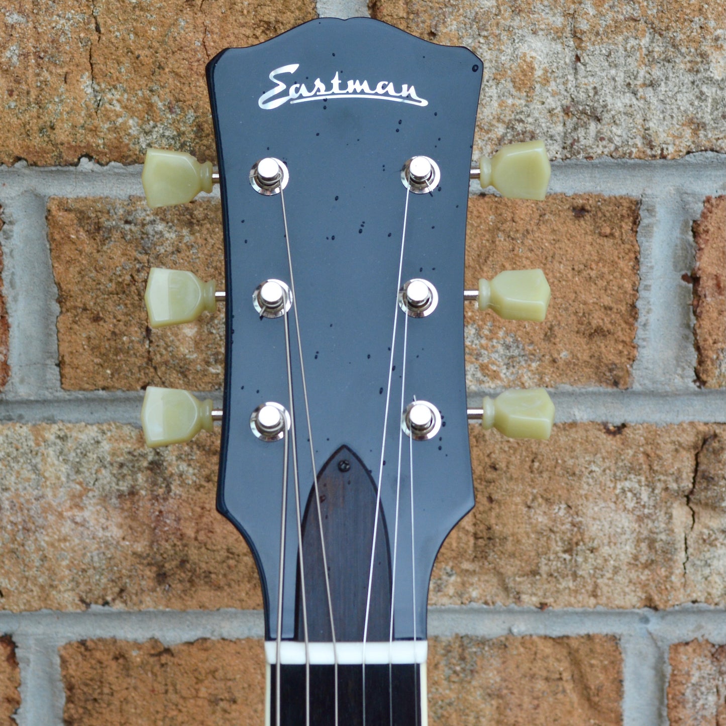 Eastman SB59 Redburst