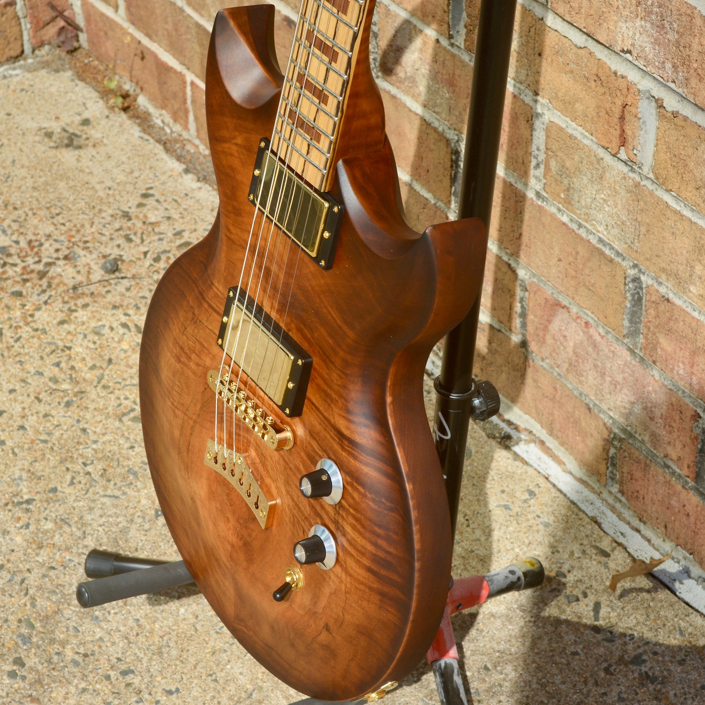 Dunable NAMM SHOW Minotaur Satin Natural
