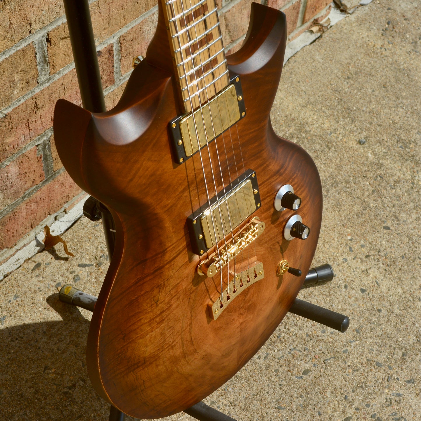 Dunable NAMM SHOW Minotaur Satin Natural