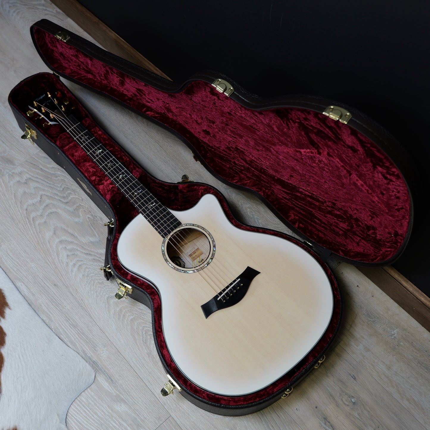 Taylor 50th Anniversary 614ce LTD Trans White w/ Edgeburst