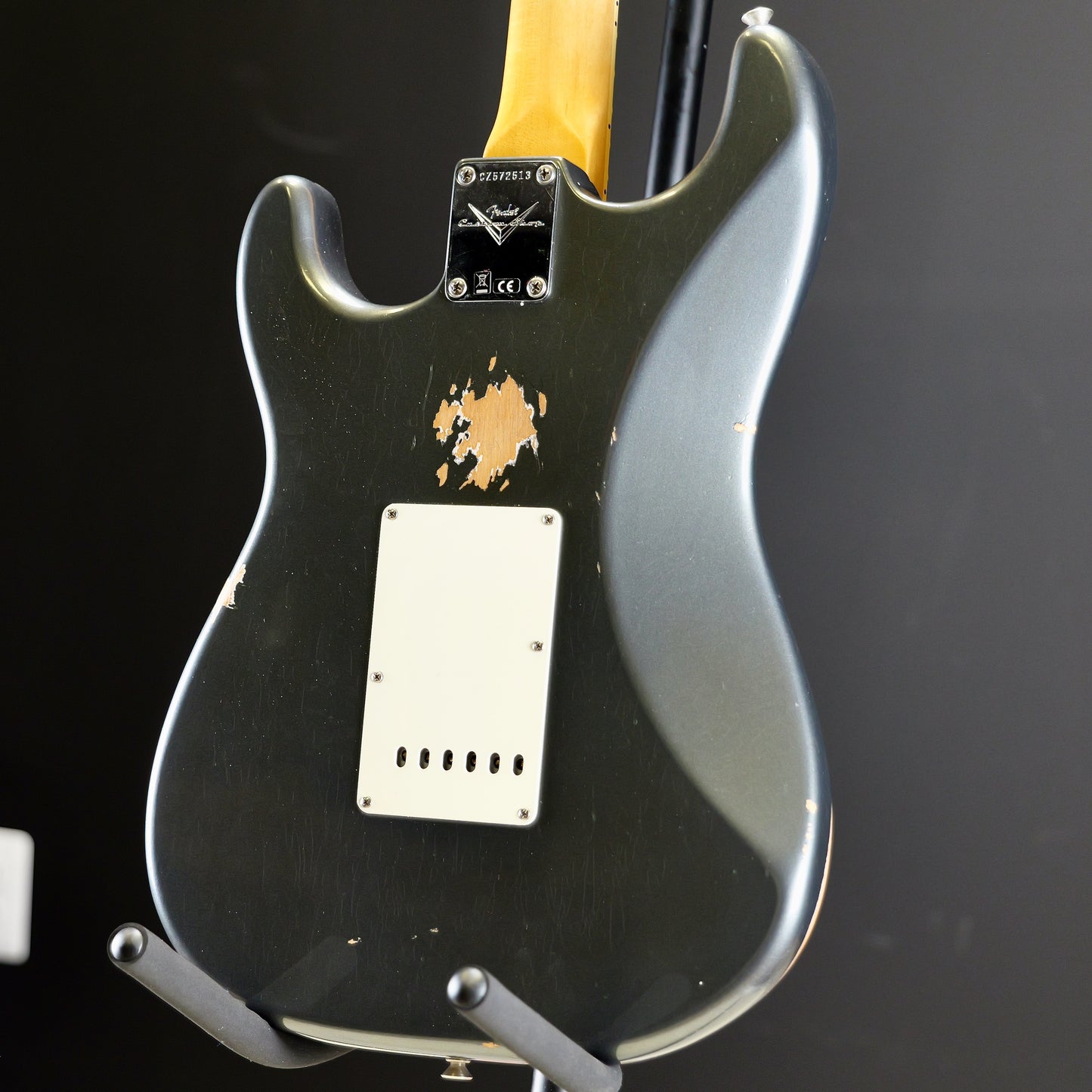 Fender Custom Shop 1967 Stratocaster Relic with Closet Classic Hardware 3A Rosewood Fingerboard Aged Charcoal Frost Metallic