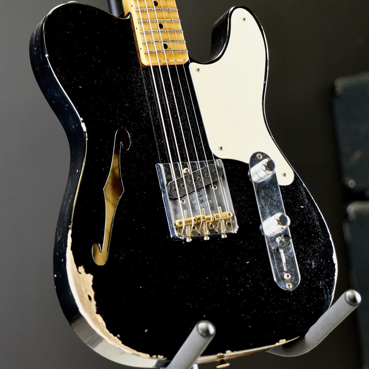 Fender Custom Shop Limited Edition Red Hot Esquire Relic 1-Piece Birdseye Maple Neck Fingerboard Aged Black
