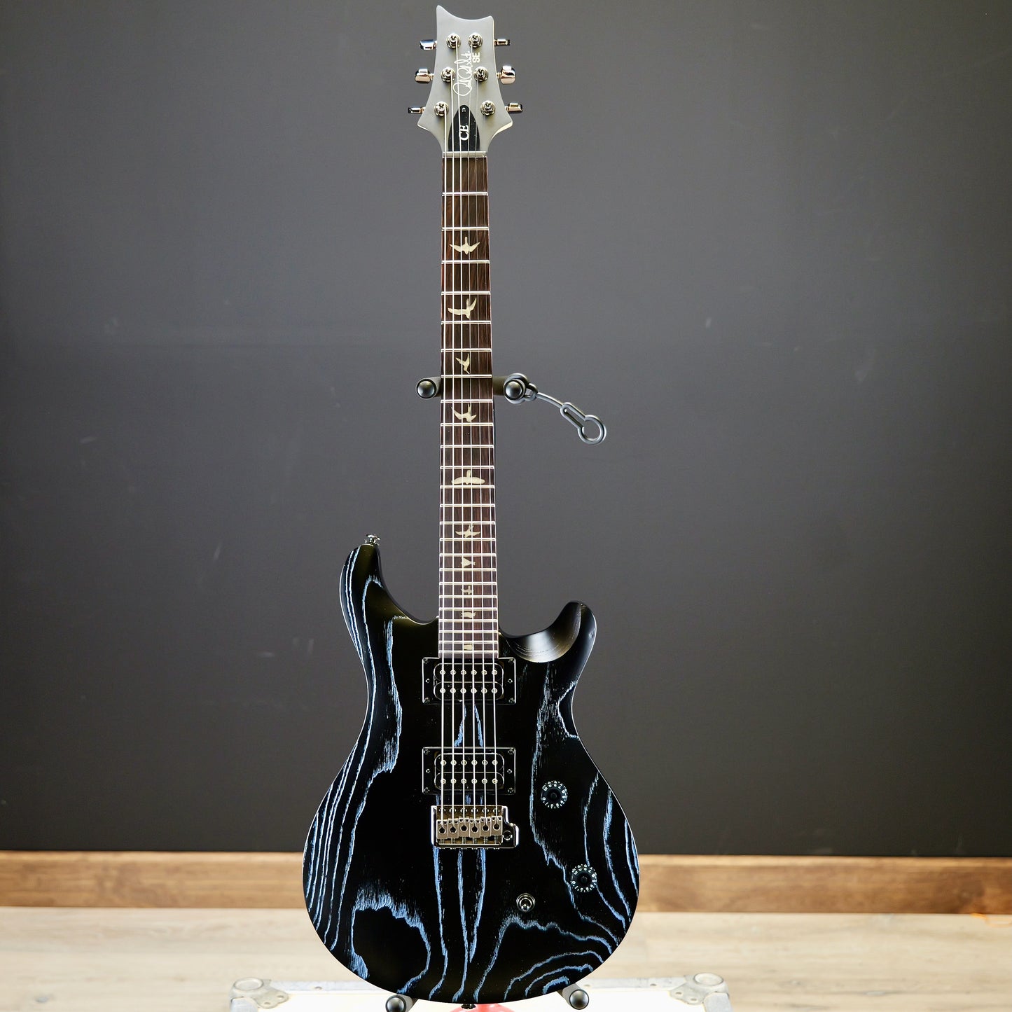 PRS SE Swamp Ash CE 24 Sandblasted Blue Limited Edition