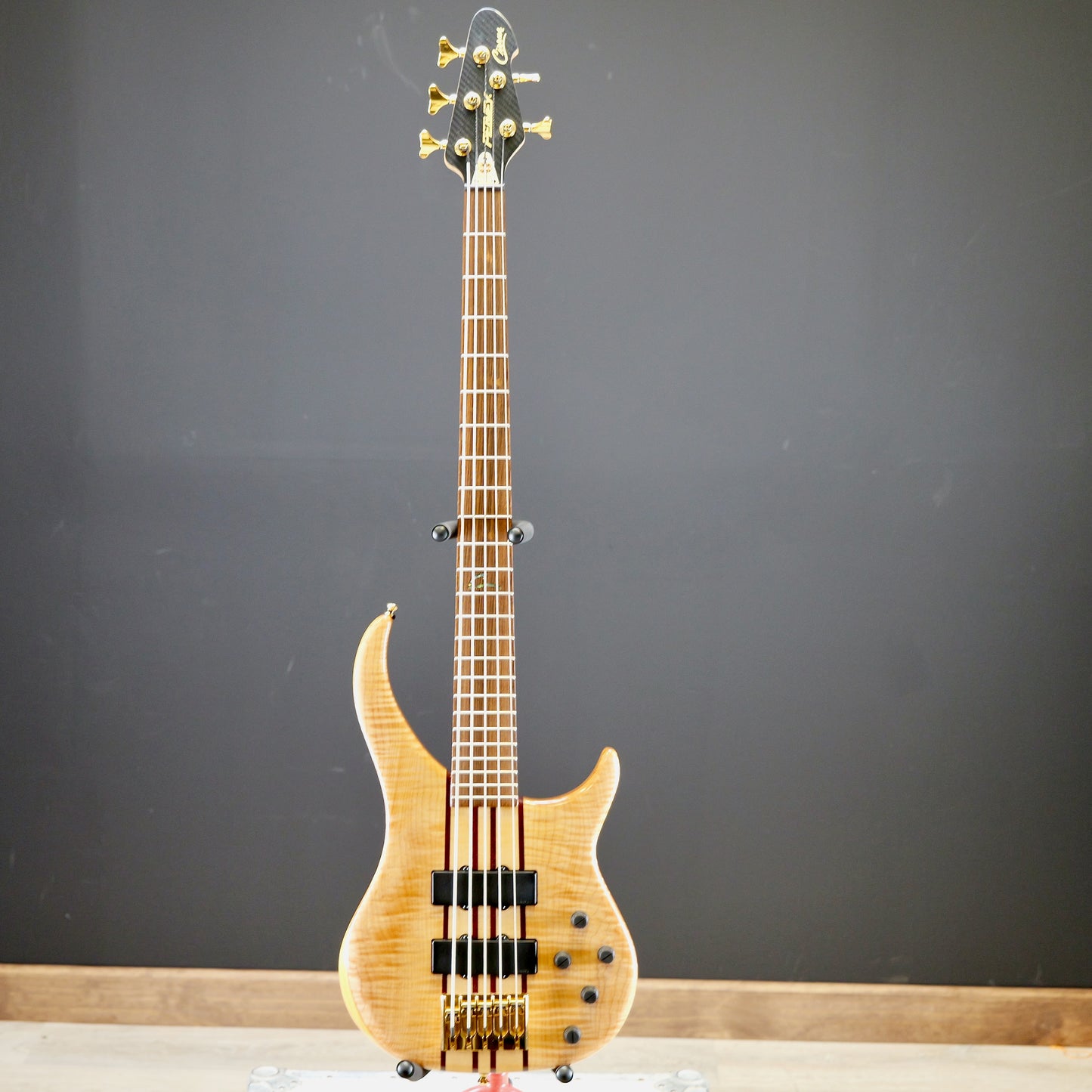 Peavey Cirrus 5 String Bass Flamed Maple USA