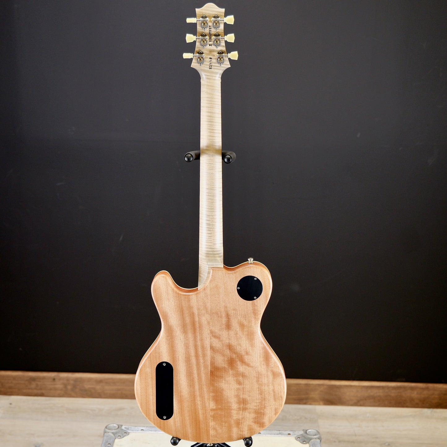 Nik Huber Krautser III Onyx Black