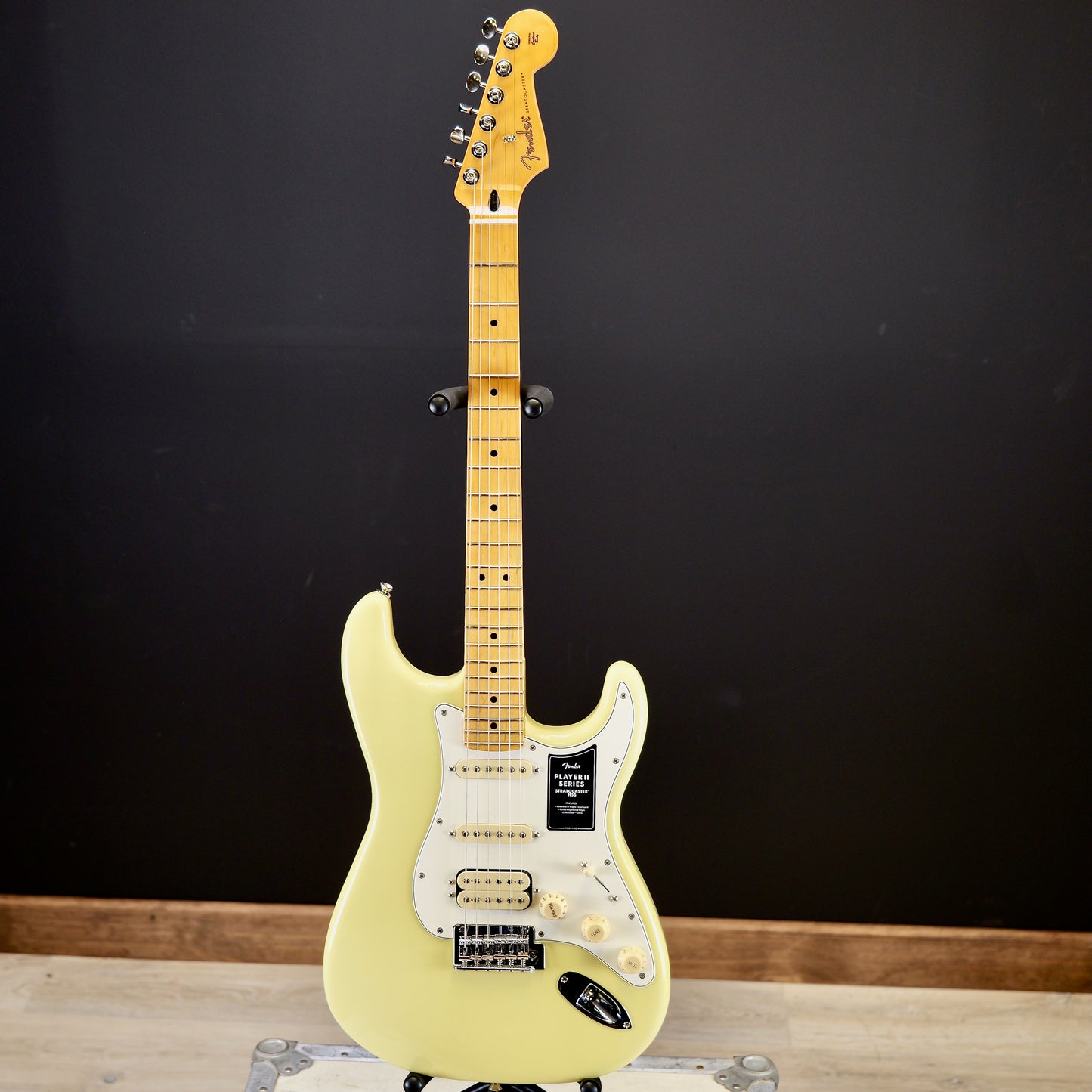 Fender Player II Stratocaster HSS Maple Fingerboard Hialeah Yellow