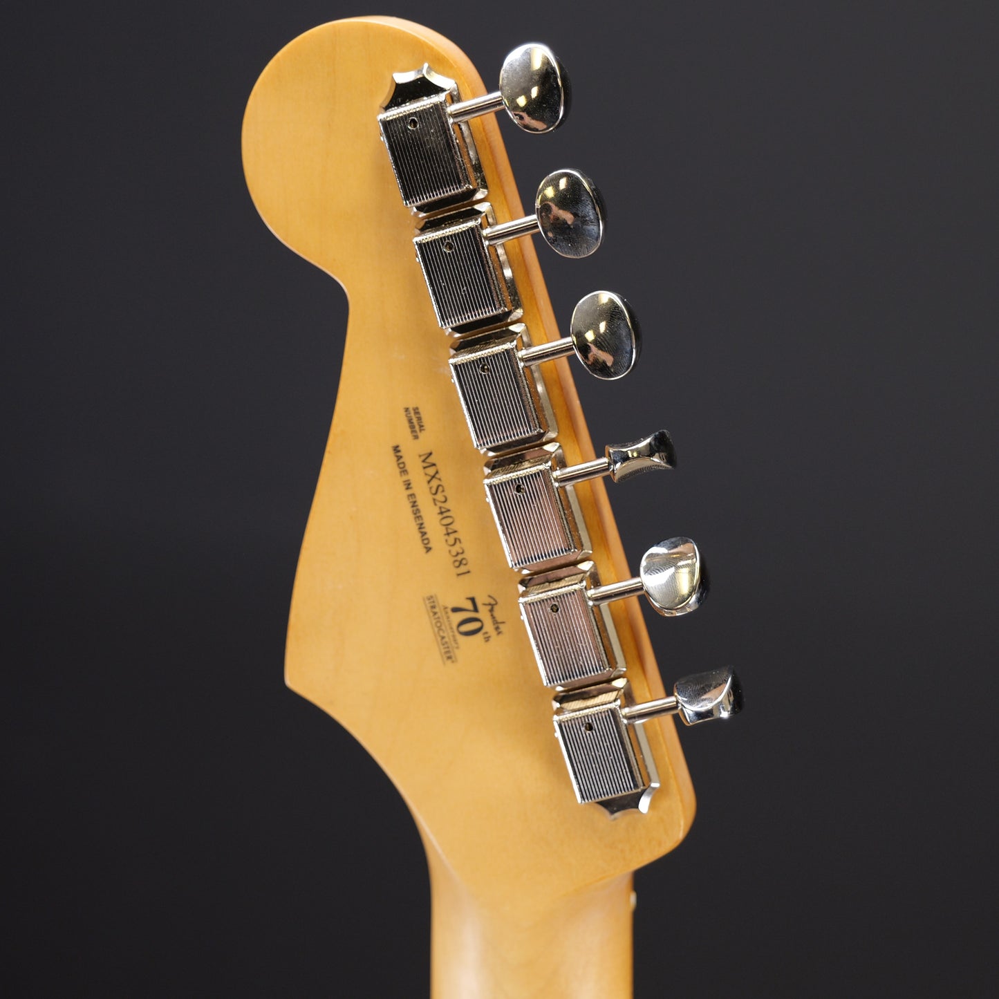 Fender Player II Stratocaster HSS Maple Fingerboard Hialeah Yellow