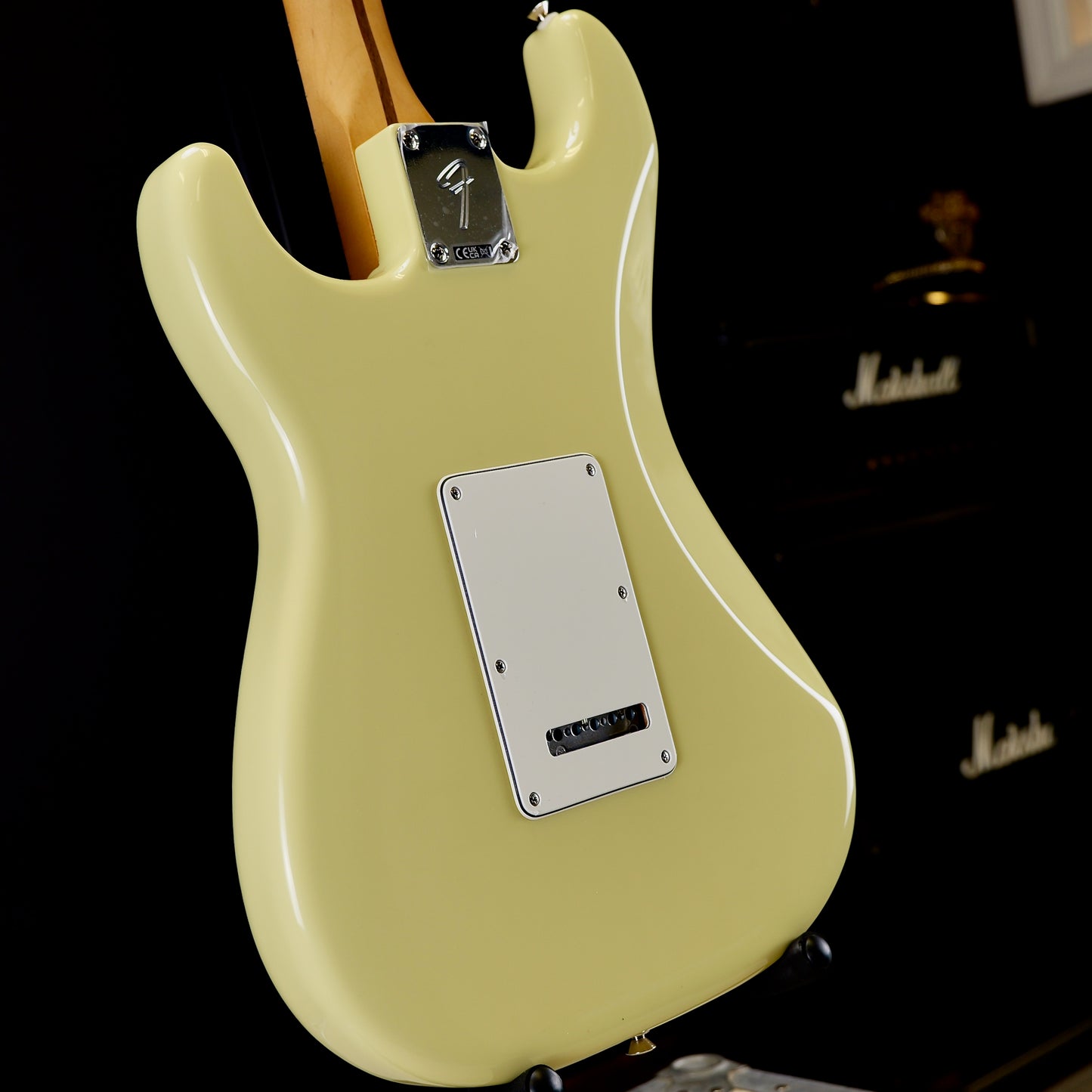 Fender Player II Stratocaster HSS Maple Fingerboard Hialeah Yellow