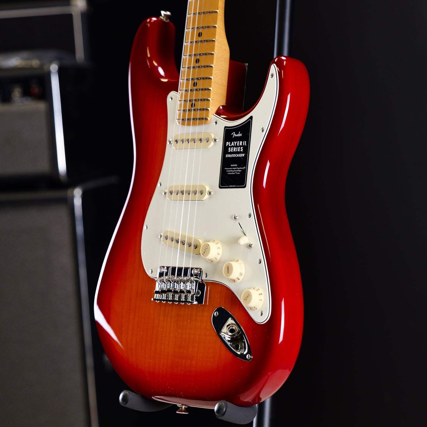 Fender Player II Stratocaster Maple Fingerboard Aged Cherry Burst