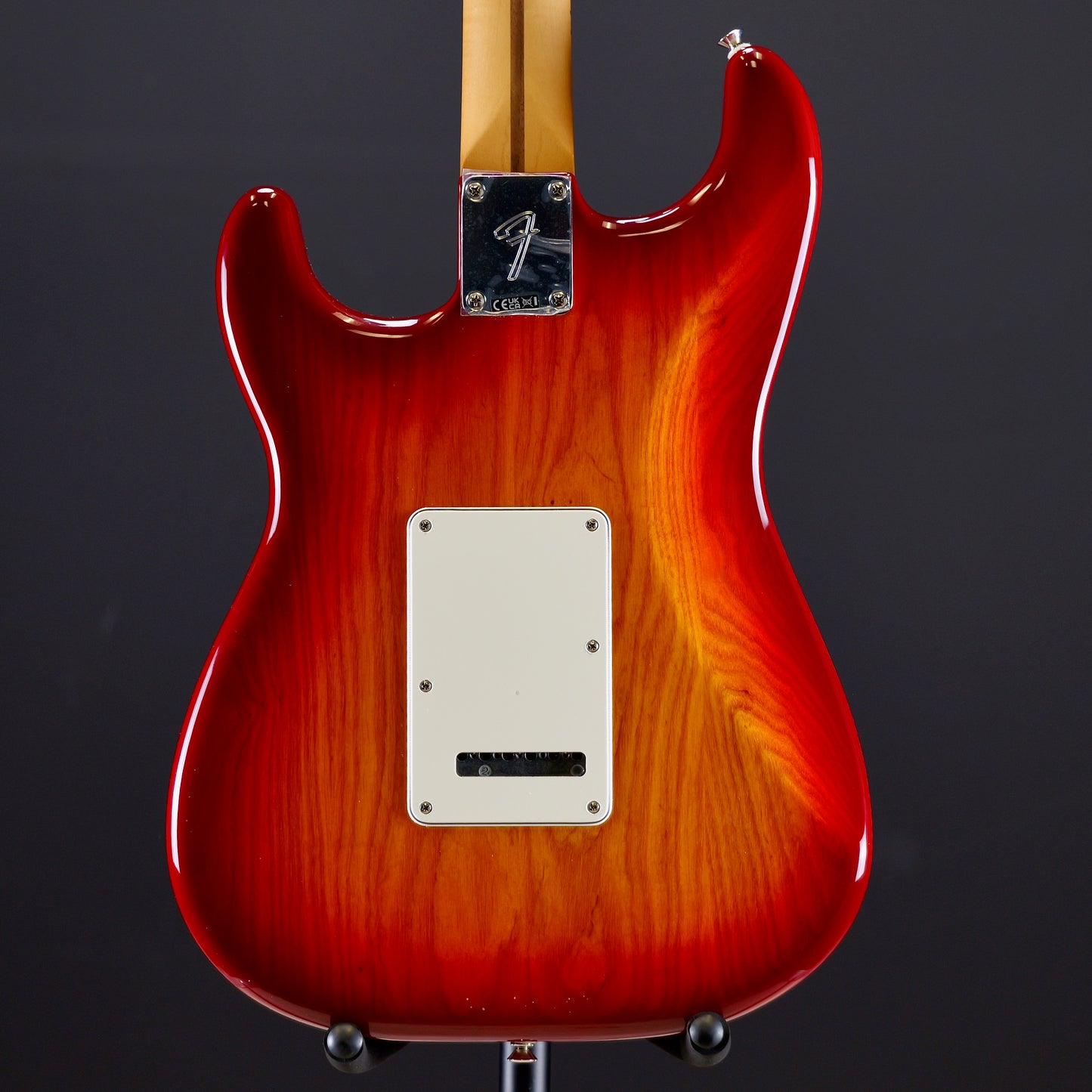 Fender Player II Stratocaster Maple Fingerboard Aged Cherry Burst