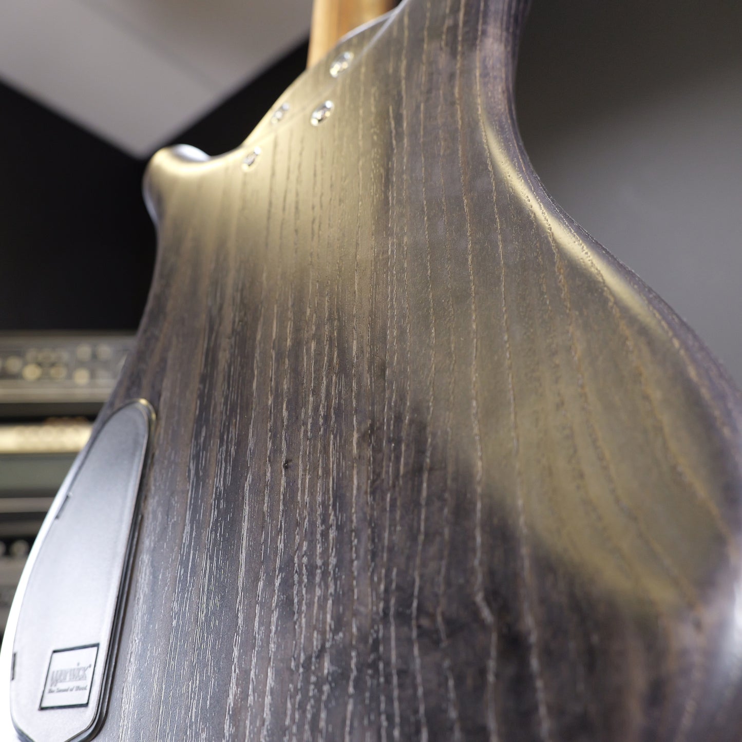 Warwick Pro Series Corvette $$-4 String-Nirvana Black Transparent Satin, Fretless