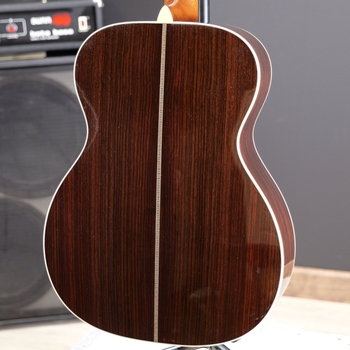 Martin OMJM John Mayer 20th Anniversary Platinum Gray Burst #983/1000