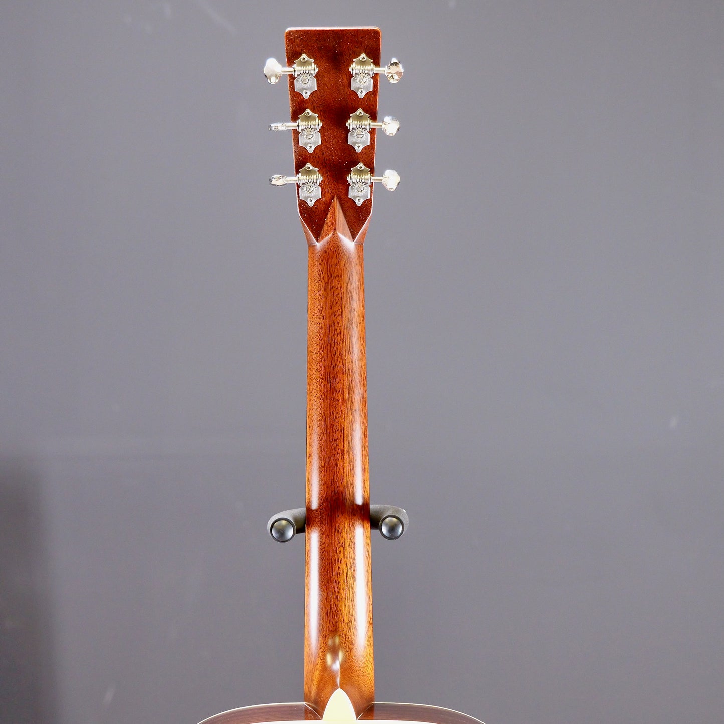 Martin OMJM John Mayer 20th Anniversary Platinum Gray Burst #983/1000