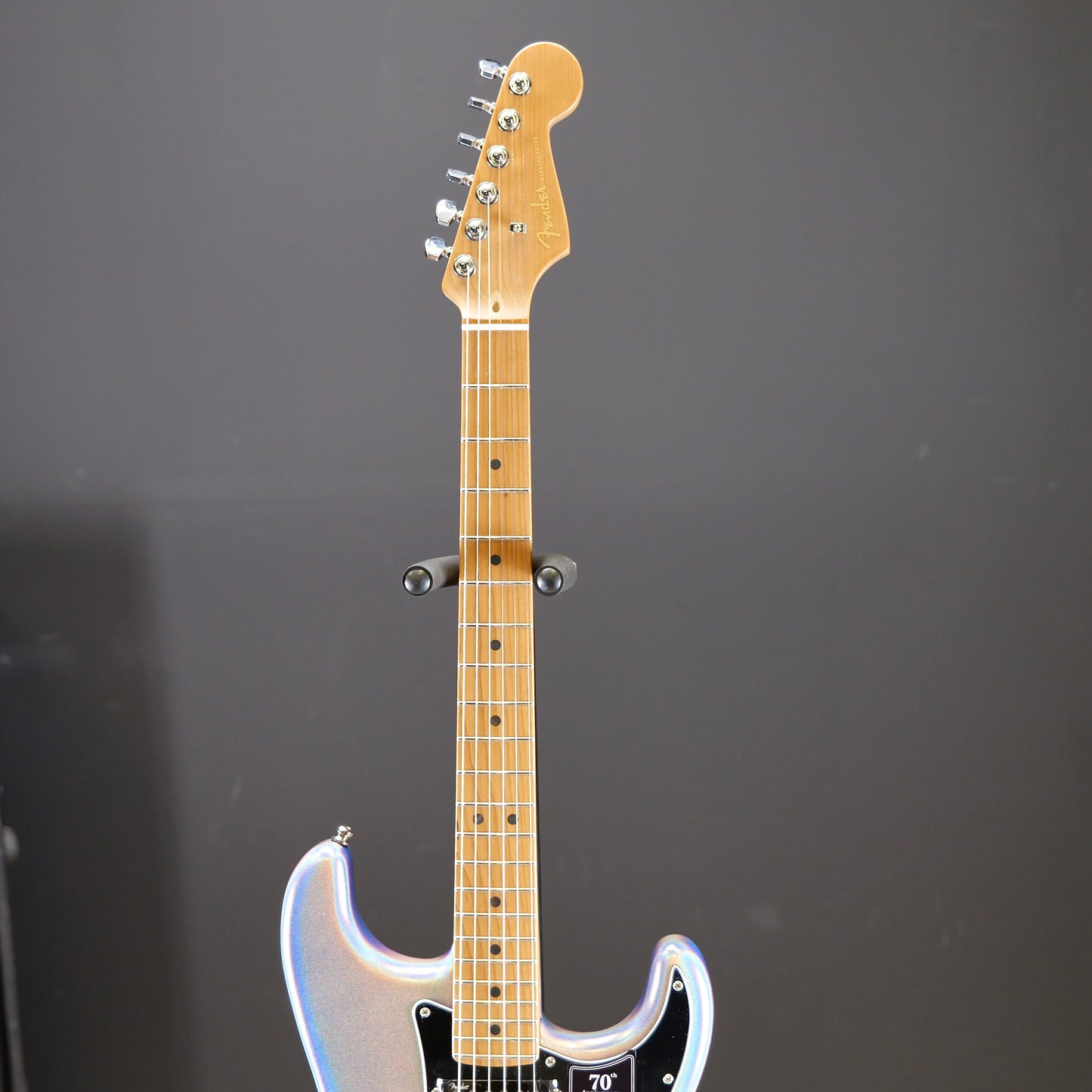 Fender 70th Anniversary Ultra Stratocaster HSS Maple Fingerboard Amethyst