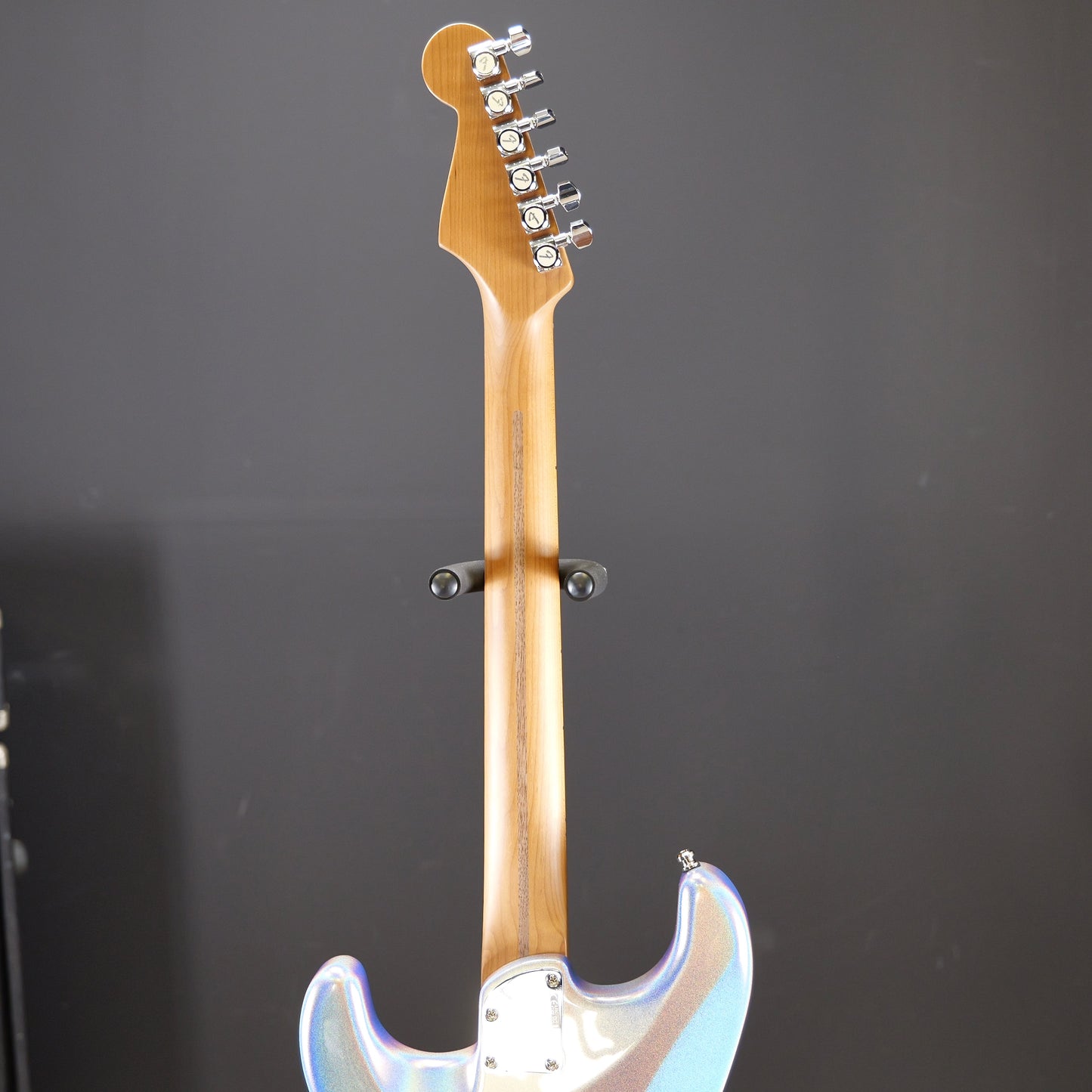 Fender 70th Anniversary Ultra Stratocaster HSS Maple Fingerboard Amethyst