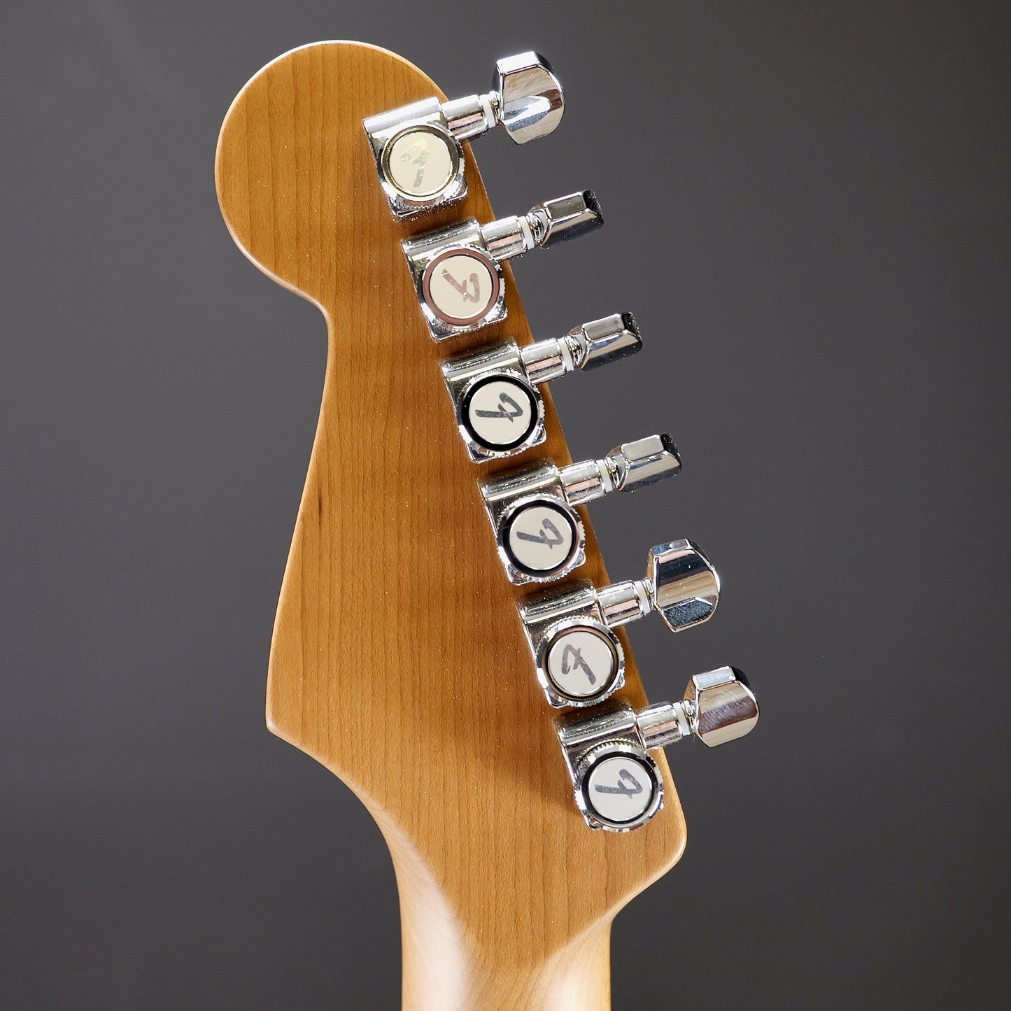 Fender 70th Anniversary Ultra Stratocaster HSS Maple Fingerboard Amethyst