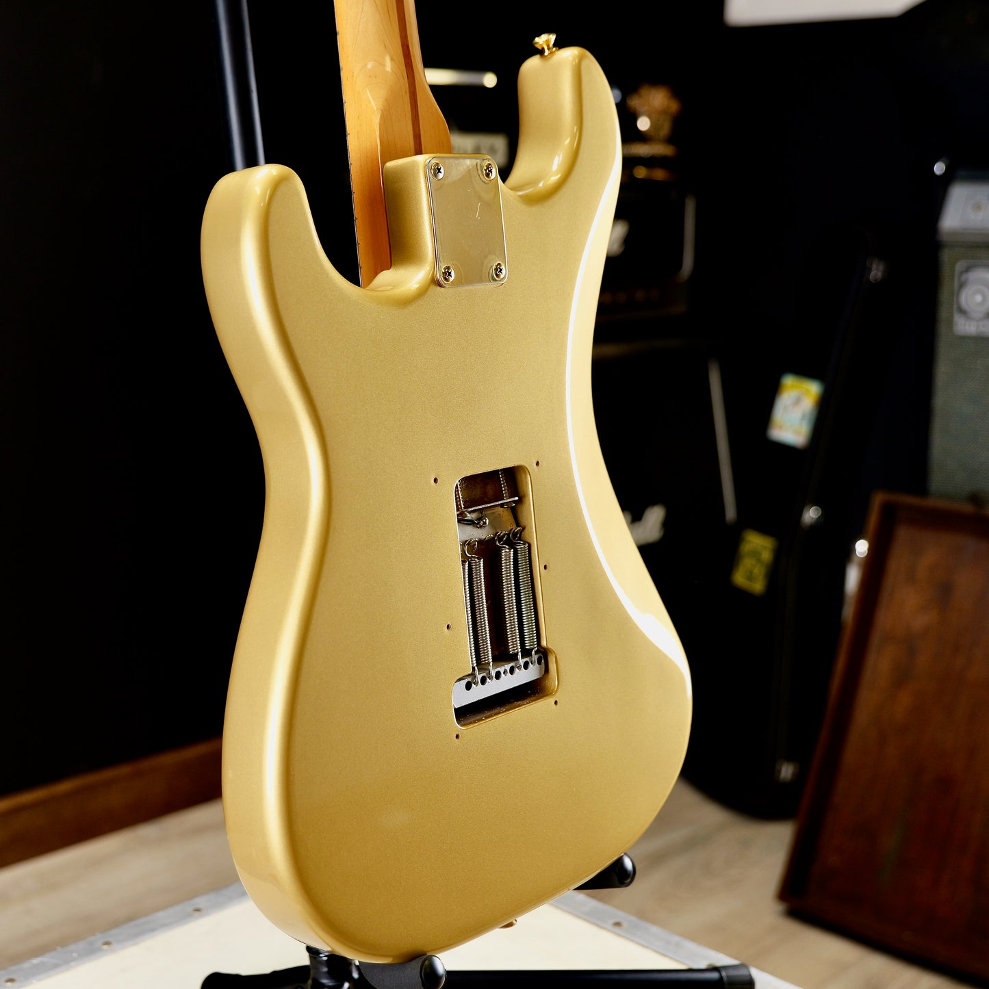 Fender 50th Anniversary Golden Stratocaster Maple Fingerboard Aztec Gold