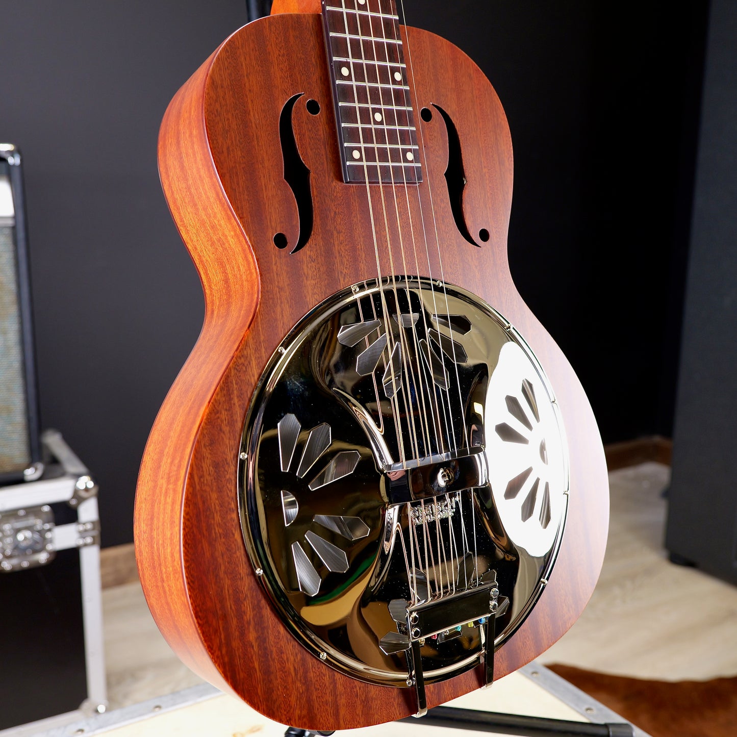 Gretsch G9210 Boxcar Square-Neck Mahogany Body Resonator Guitar Natural