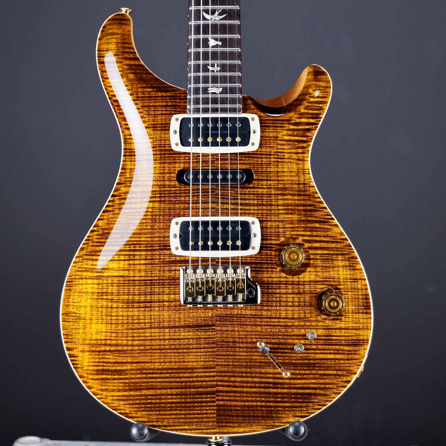 PRS Modern Eagle V 10 Top Yellow Tiger
