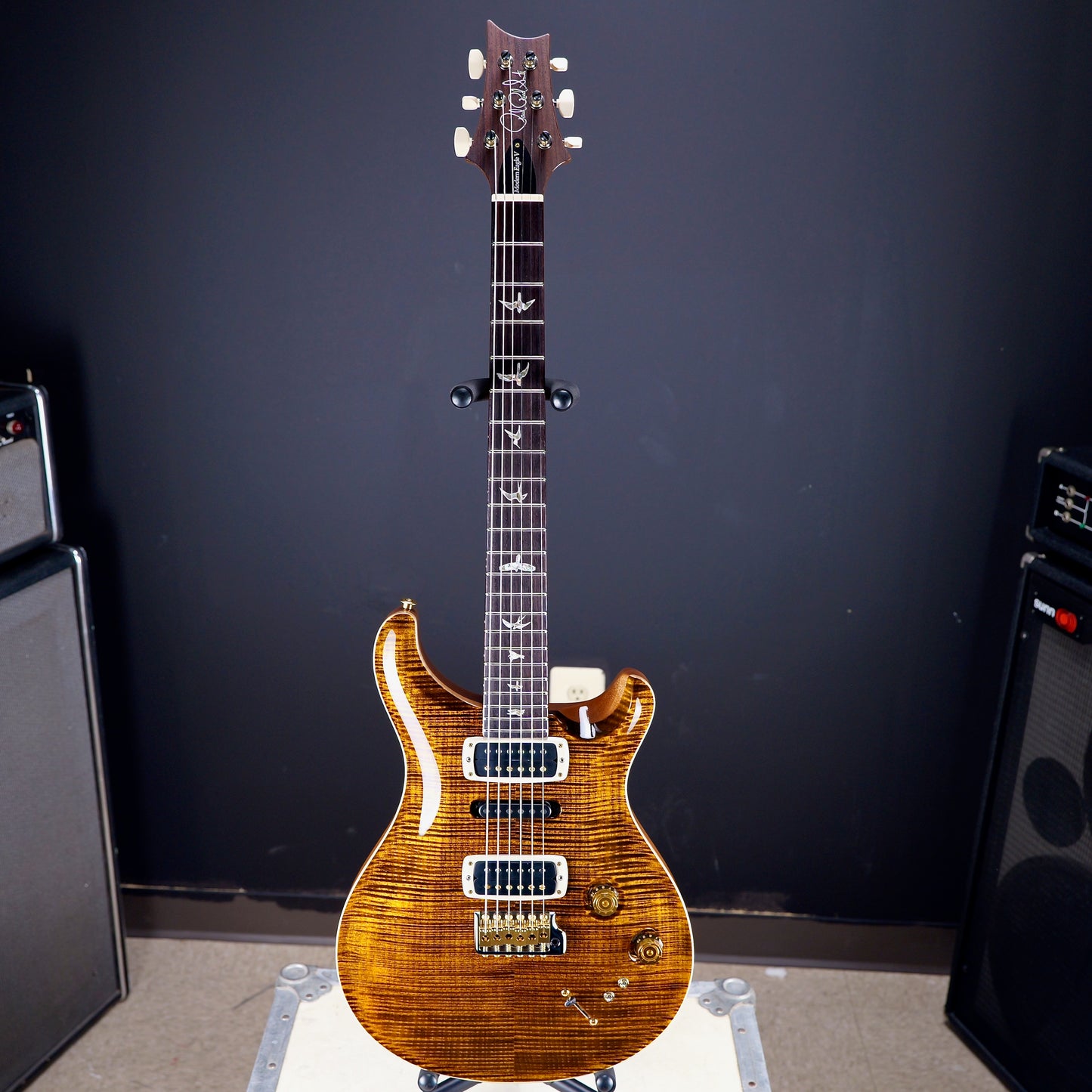 PRS Modern Eagle V 10 Top Yellow Tiger