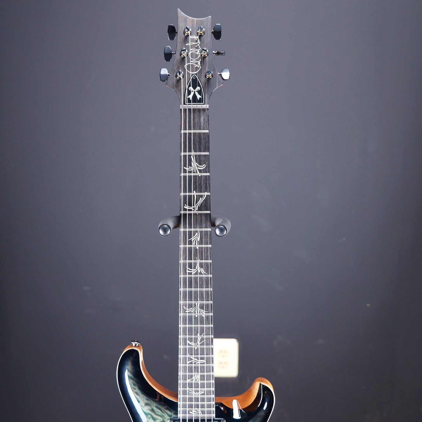 PRS Kanami Limited Edition Custom 24-08 10 Top Trampas Green Smokeburst