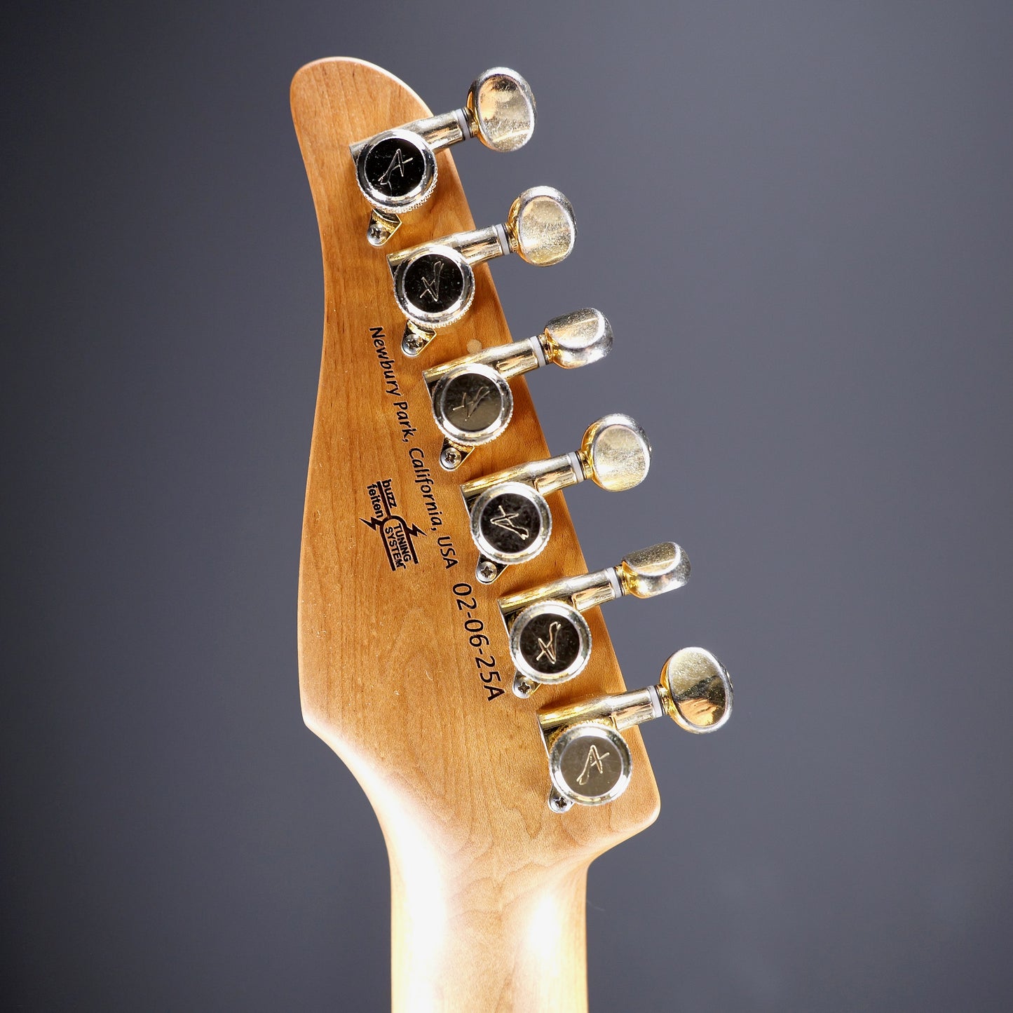 Tom Anderson Raven Classic Black