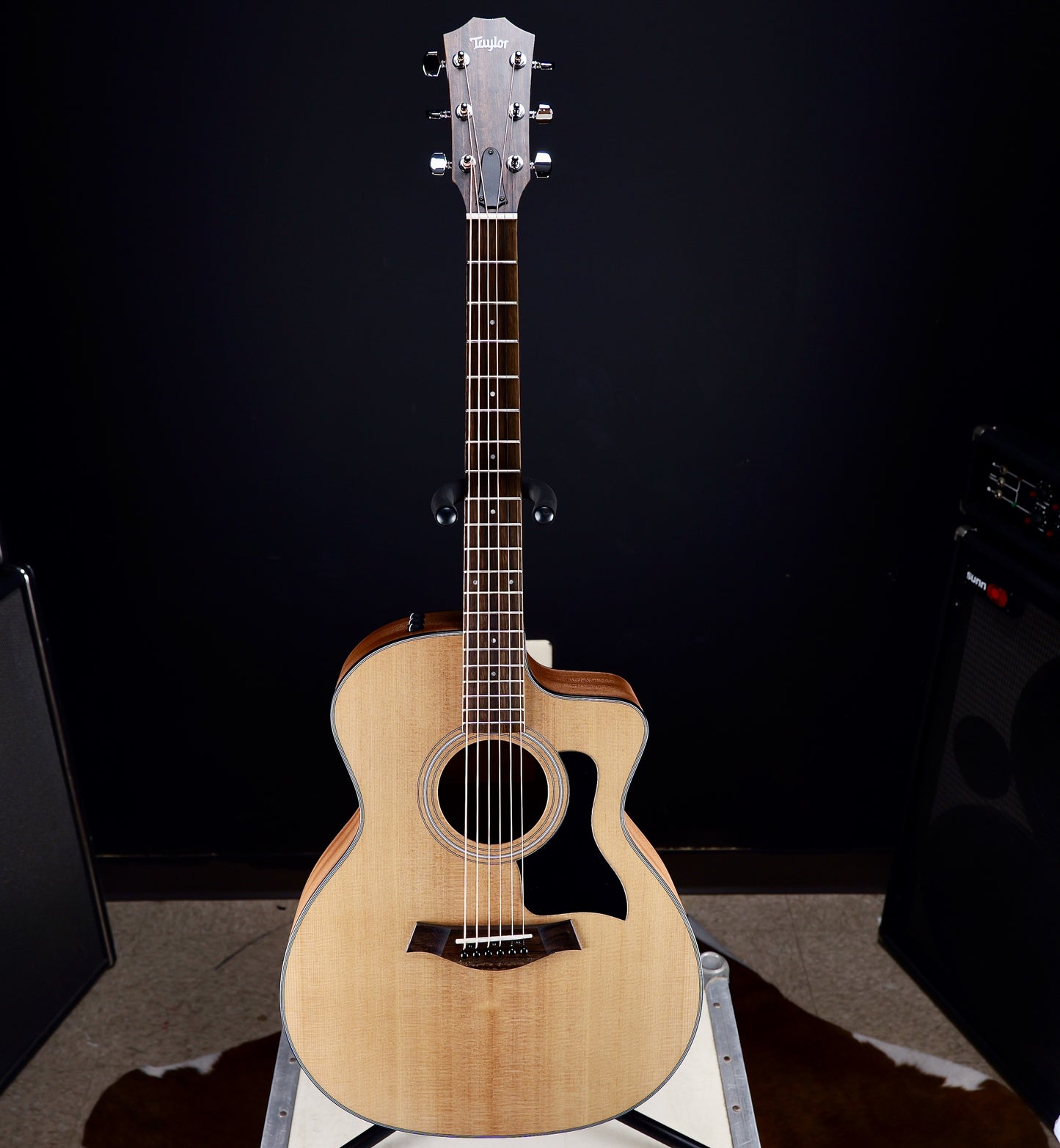 Taylor 114ce