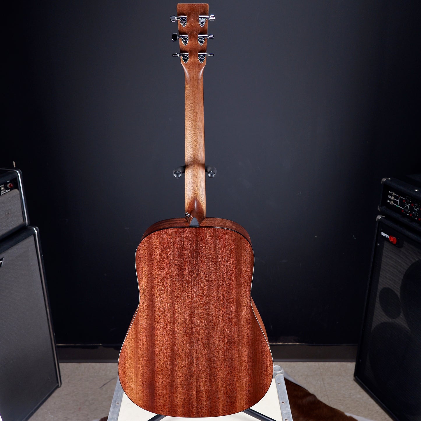 Martin DX10E