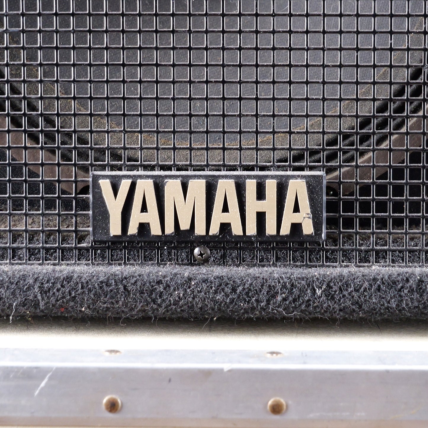 Yamaha S1121V