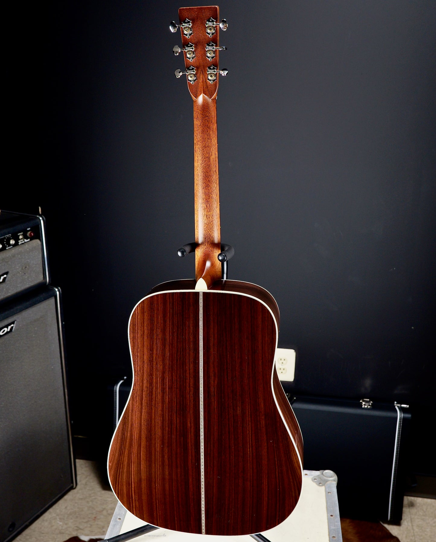 Martin HD-28
