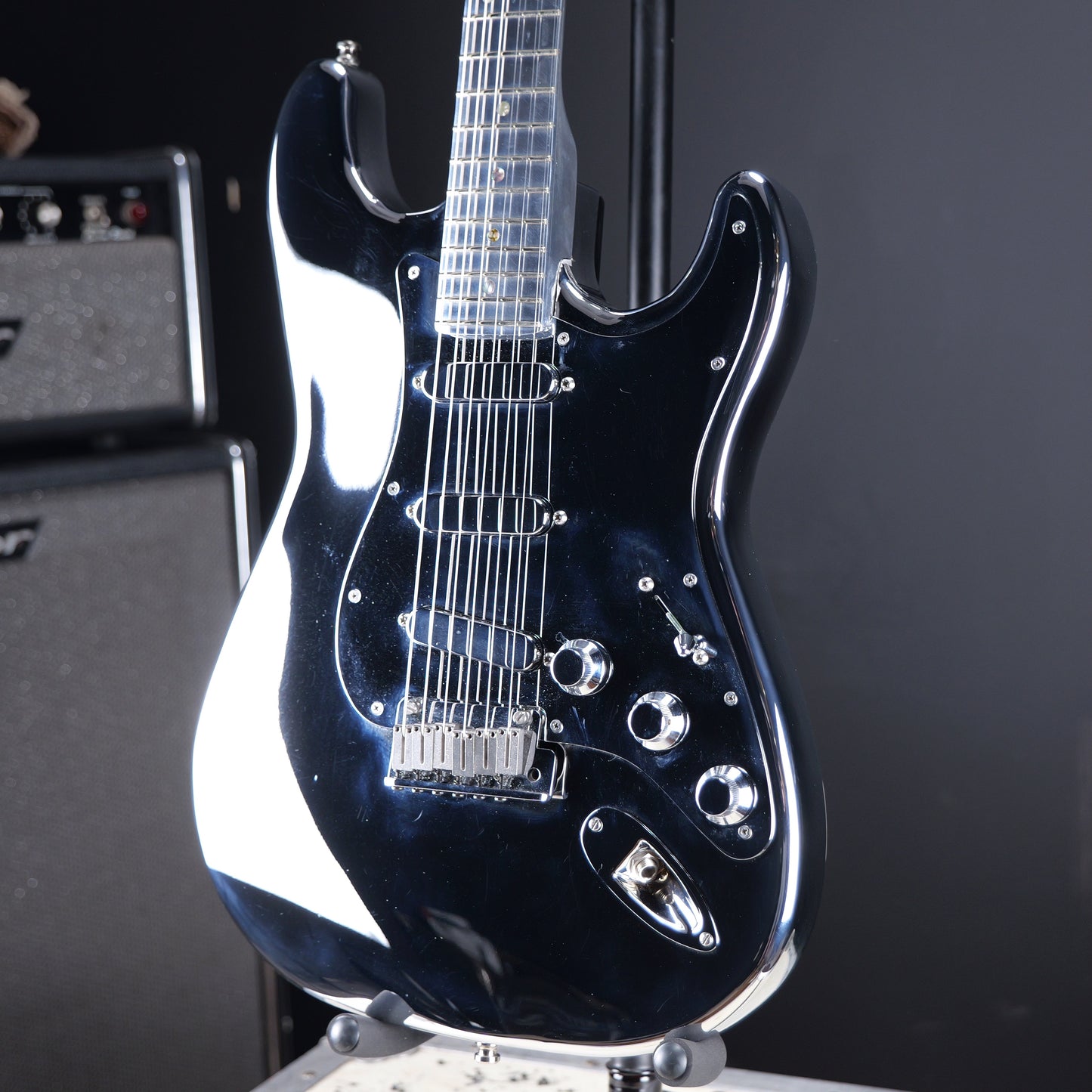 Fender Strat Aluminum Body w/ Aluminum Neck