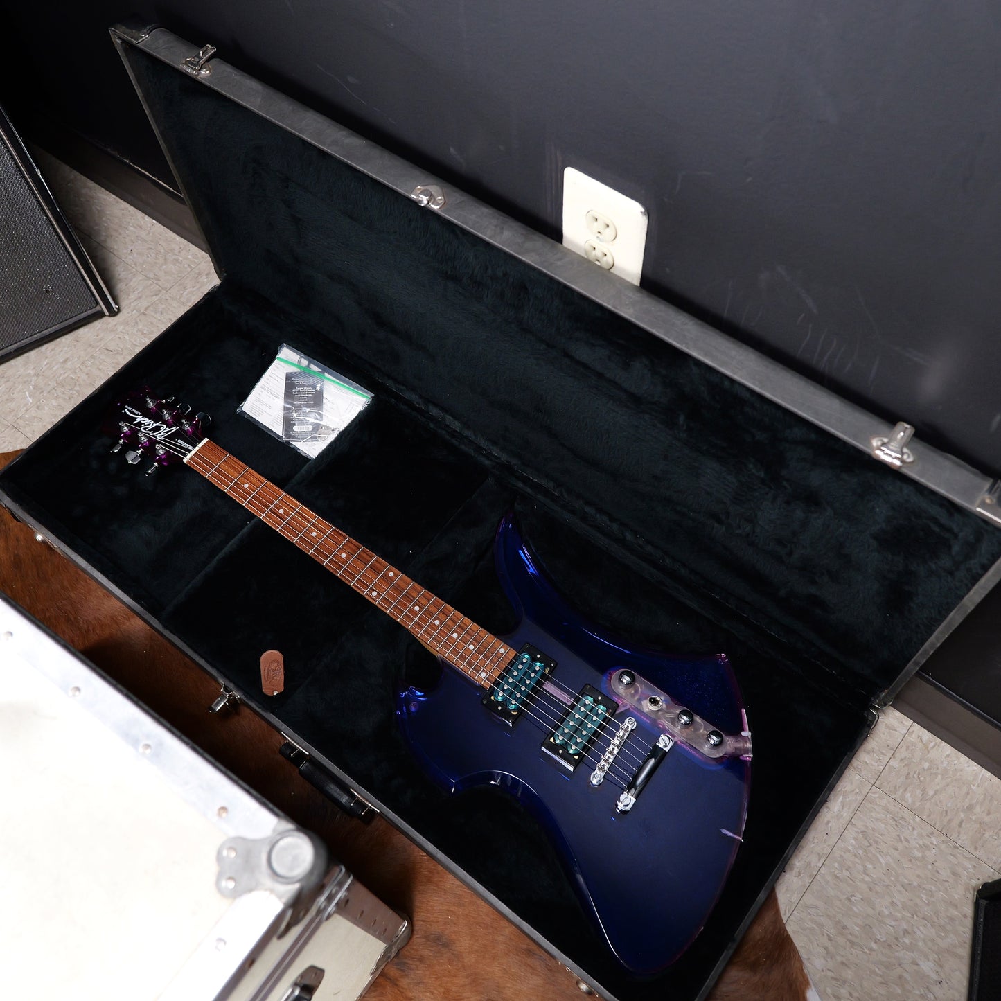 B.C. Rich Mockingbird Acrylic Ice Blue