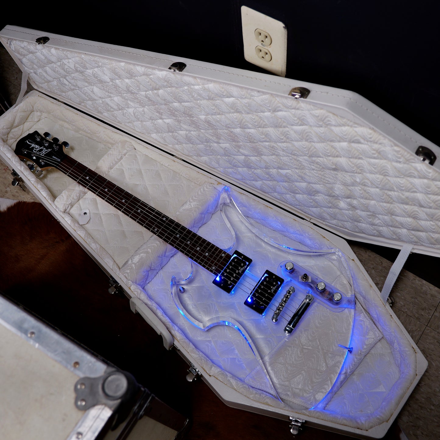 B.C. Rich Mockingbird Acrylic Clear