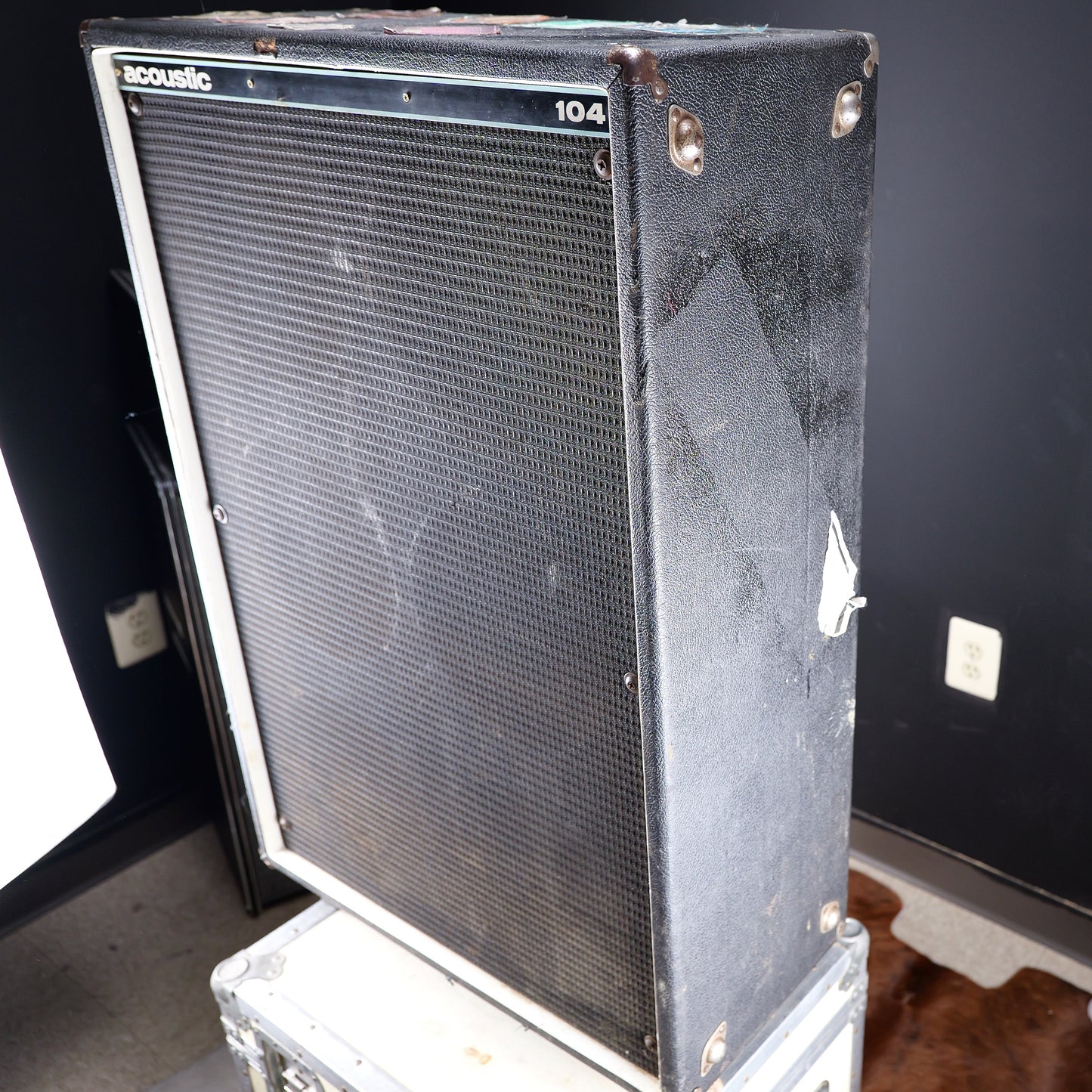 Acoustic 6x10 Cabinet