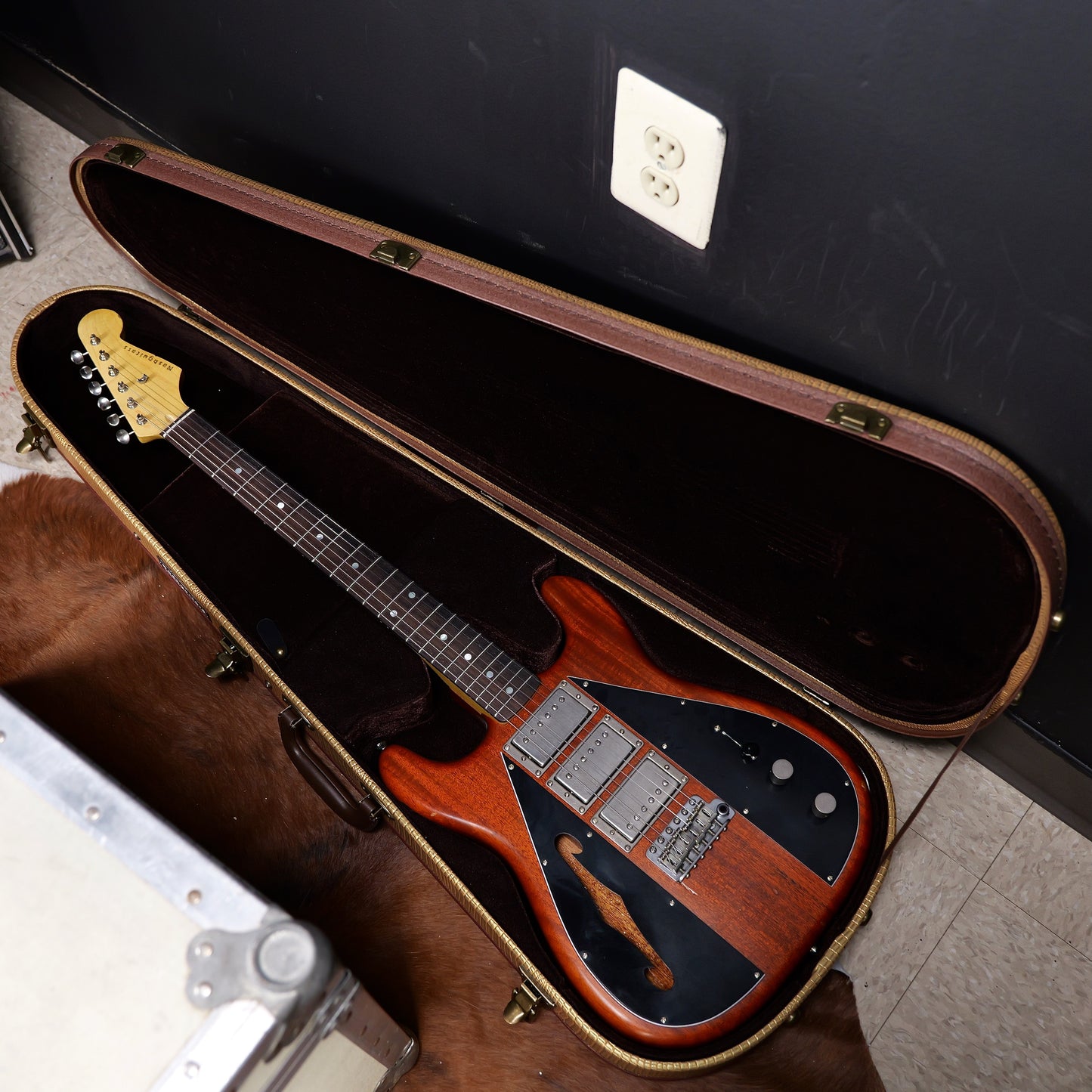 Nash WF-3 Amber