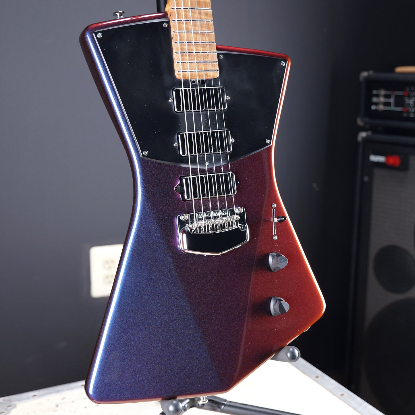 Ernie Ball Music Man St. Vincent Blue / Orange