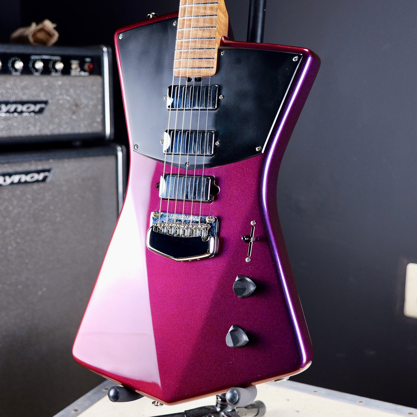 Ernie Ball Music Man St. Vincent Blue / Orange