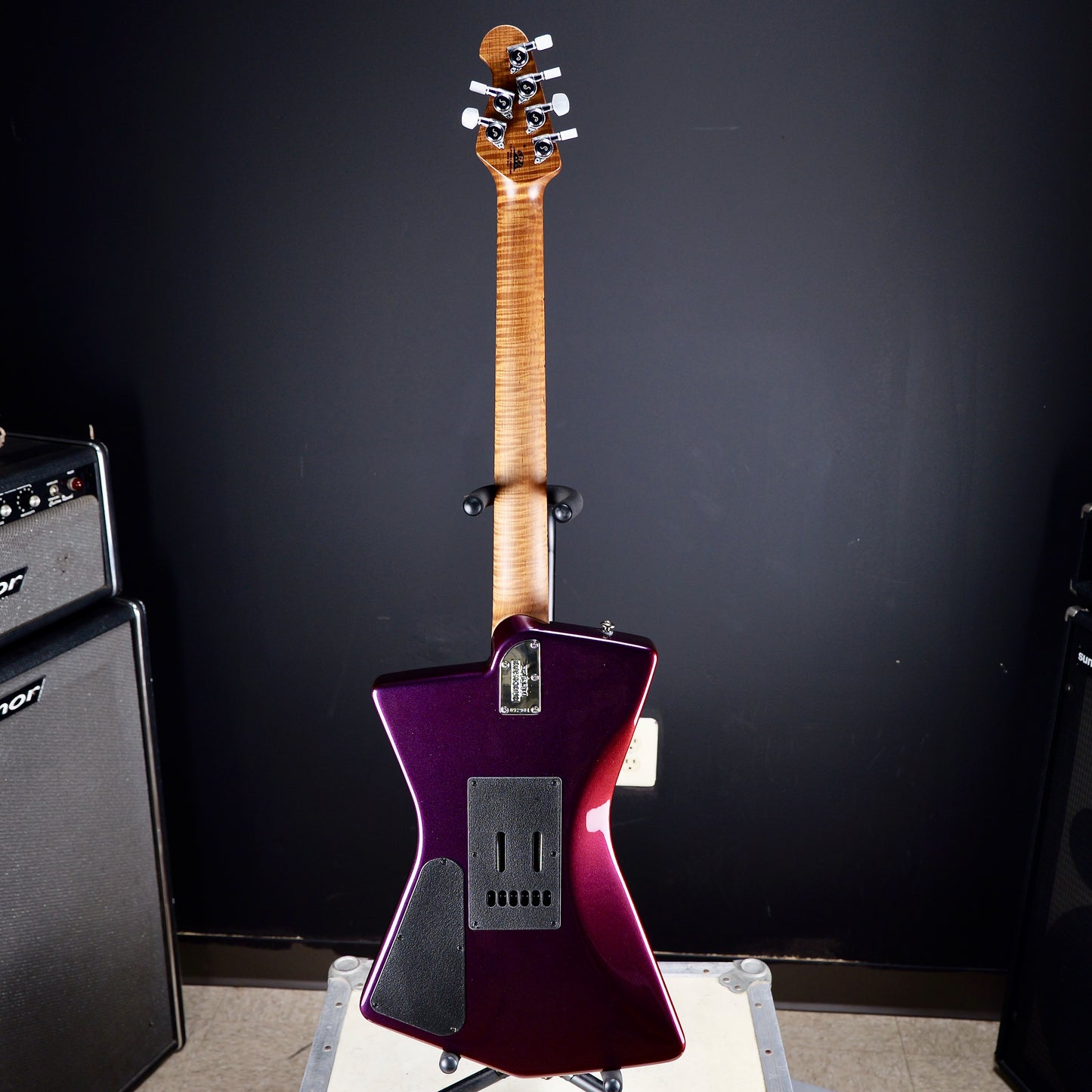 Ernie Ball Music Man St. Vincent Blue / Orange