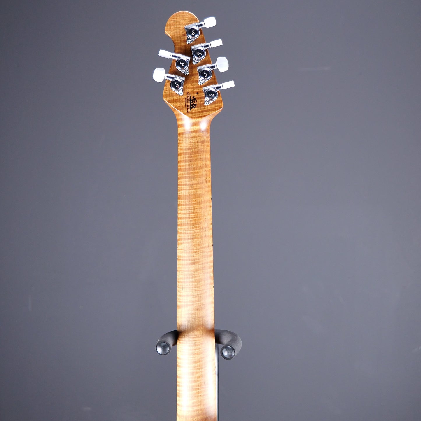 Ernie Ball Music Man St. Vincent Blue / Orange