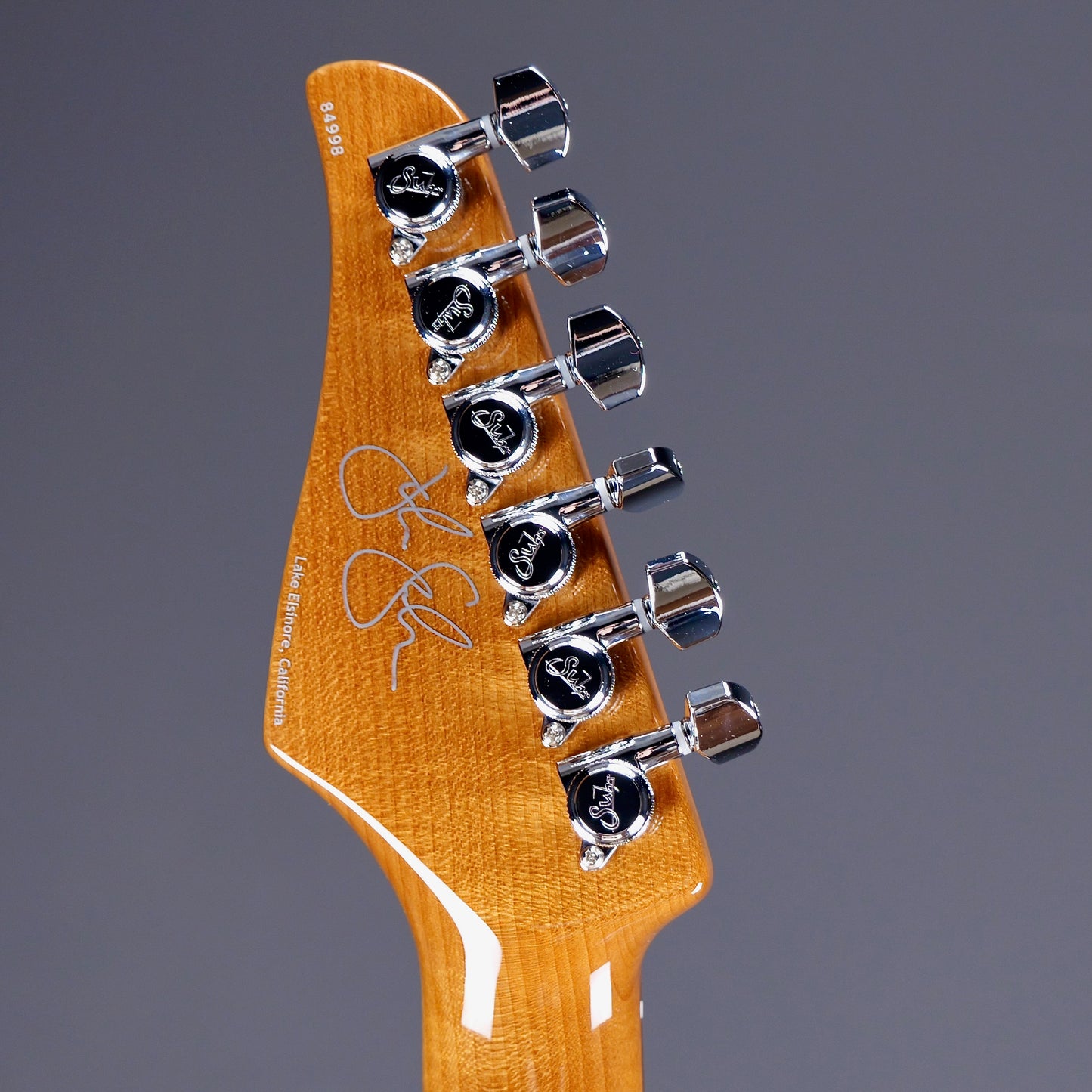 Suhr NAMM 2024 Modern Trans Brown Charcoal Fade