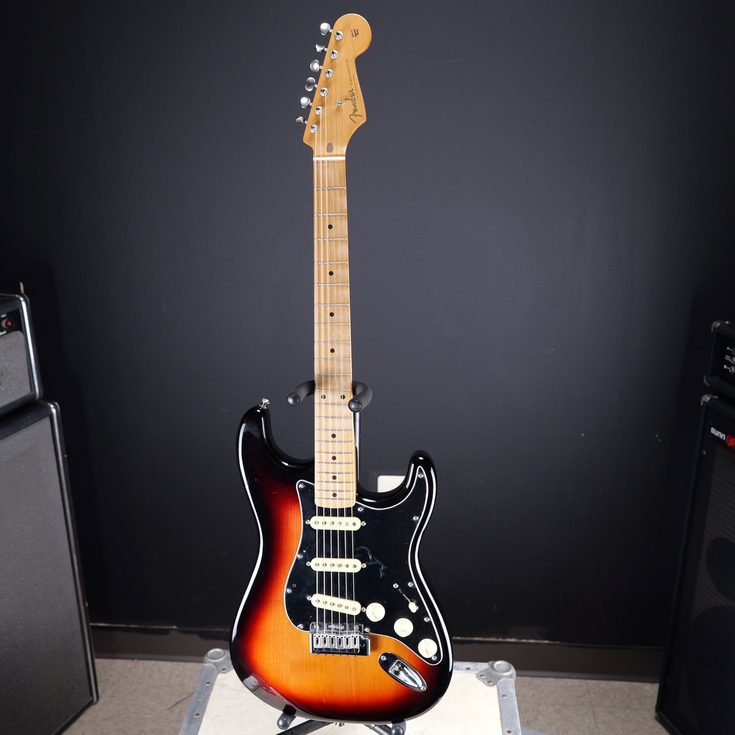 Fender Player II Stratocaster 3-Tone Sunburst