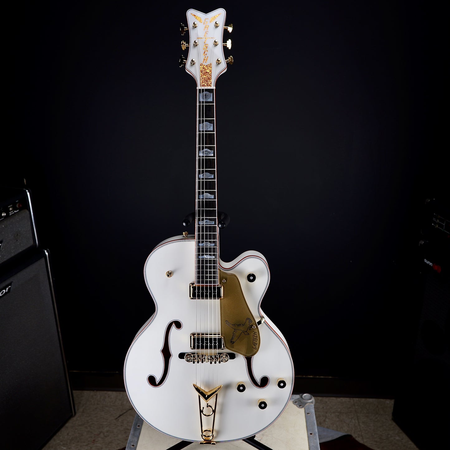 Gretsch G6136CST Custom Shop White Falcon Hollow Body with Cadillac Tailpiece